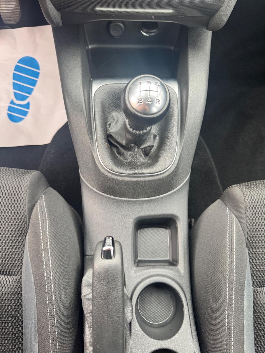 Citroën C4 Lim. Selection  Klimaaut/Tempomat/PDC/HU neu