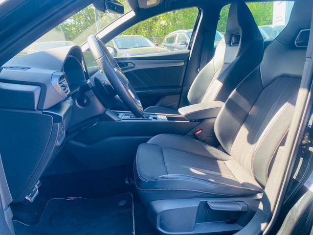 Fahrzeugabbildung CUPRA Leon e-Hybrid VIRTU+LED+NAVI+SHZ+DAB+ACC+PDC+
