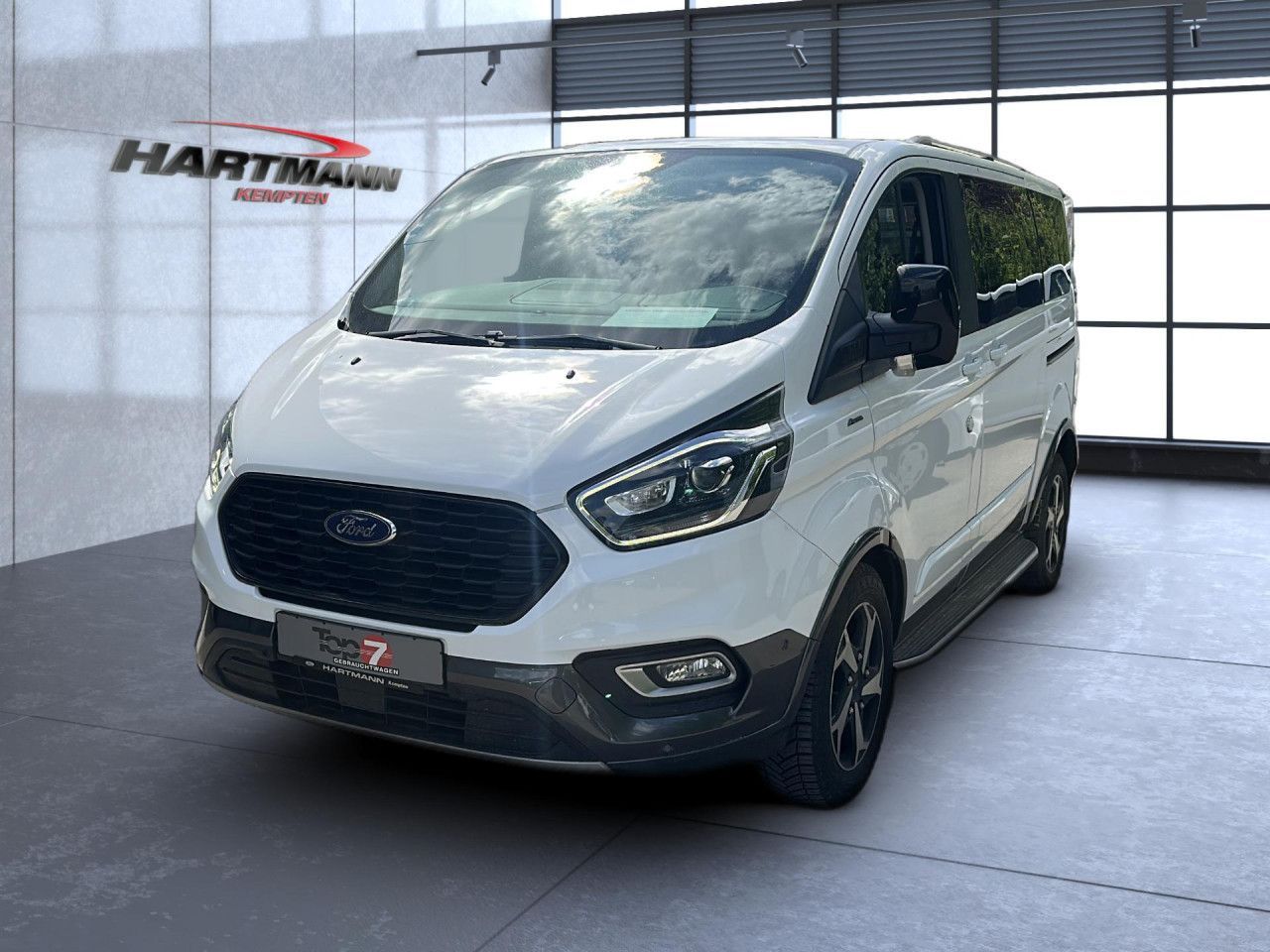 Ford Tourneo Custom 320 L1 Tourneo Active Automatik foto 2