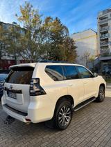 Toyota Land Cruiser (7 SITZER) - 2.8 D-4D TEC-Edition - gebrauchte Toyota Land Cruiser aus dem Jahr 2021
