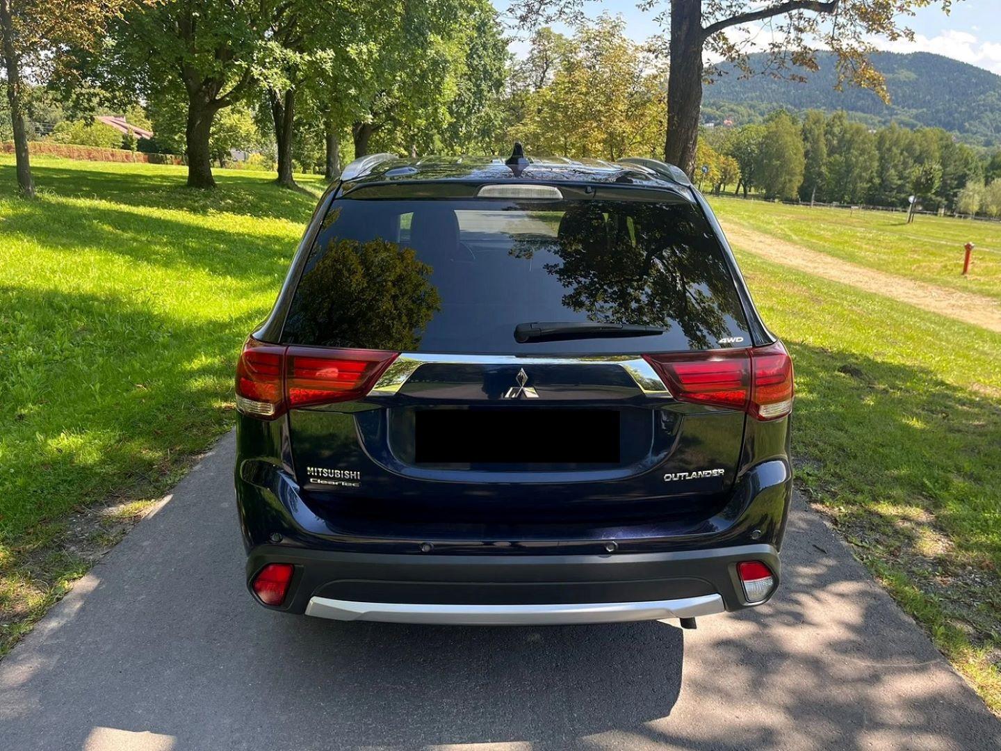 Mitsubishi Outlander 2.0 MIVEC 150 PS ClearTec 4WD CVT Top