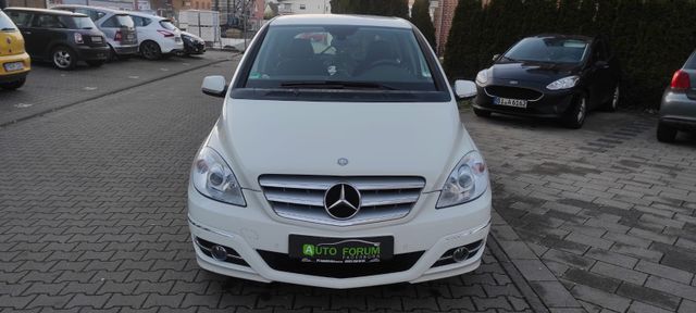 Mercedes-Benz B 180*AHK*1HAND*Fahrradträger*Euro5*Tüv04-2026