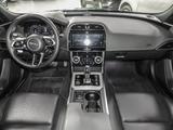 Jaguar XE R-Dynamic SE P250 EU6d HUD Navi Soundsystem 3 - Jaguar XE aus 2021
