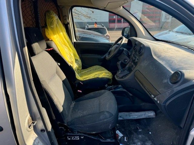 Fahrzeugabbildung Mercedes-Benz Citan Kasten 108 CDI lang KLIMA  GETRIEBESCHADEN