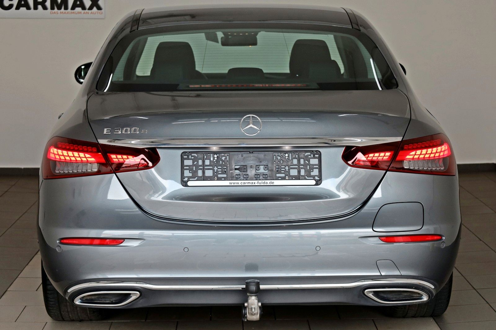 Fahrzeugabbildung Mercedes-Benz E 300 e Avantgarde Lim.,Leder,Navi,SH,Kamera,AHK