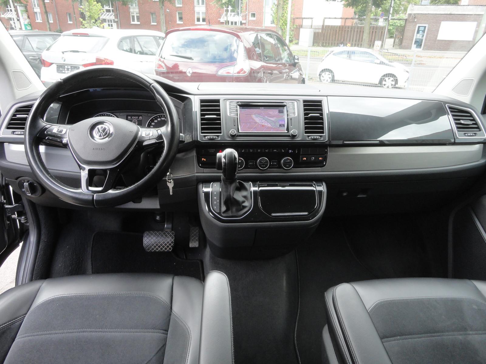 Volkswagen T6 Multivan Comfortl.110KW Autom Navi Leder PDC