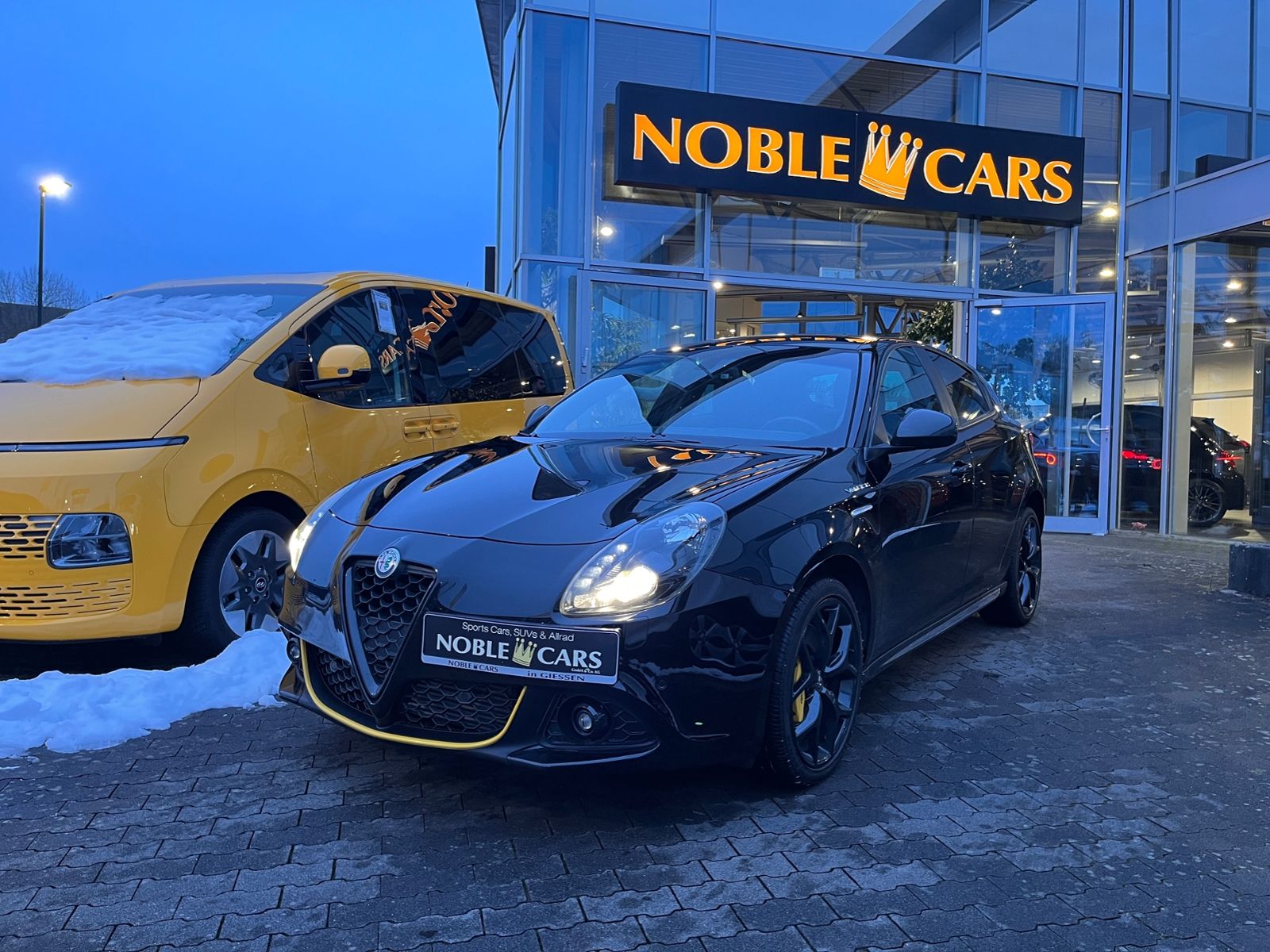 Fahrzeugabbildung Alfa Romeo Giulietta Speciale  Veloce KLIMA XENON NAVI ALU