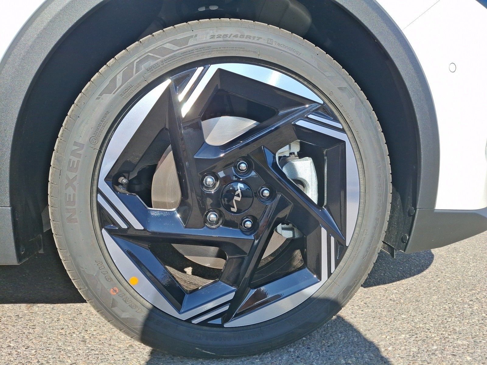 Kia K4 - Bild 11