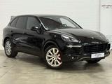 Porsche Cayenne Cayenne S Platinum Edition - Porsche Cayenne Gebrauchtwagen in Duisburg