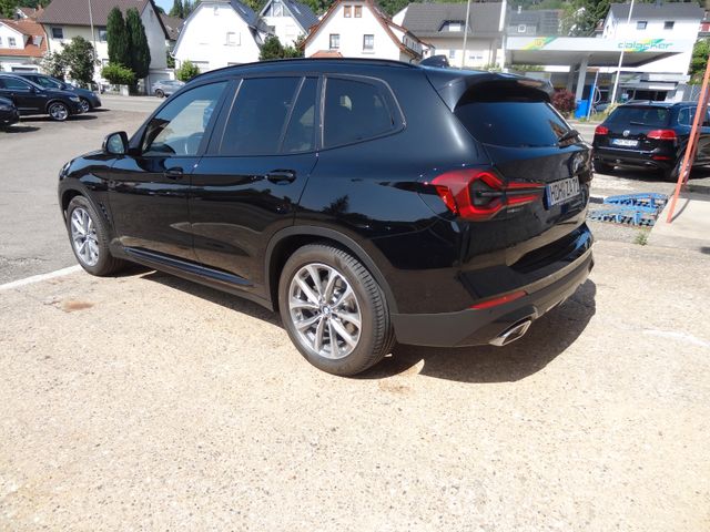 Fahrzeugabbildung BMW X3 xDrive 20d/Virtual/1.Hd/Kamera/Leder/Navi/