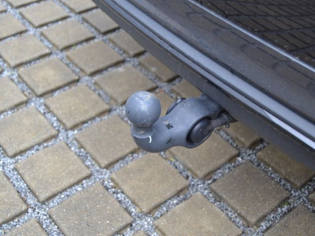 Q5 50 TFSI e qu. Advanced OPTIK-SCHWARZ/AHK/19-Z