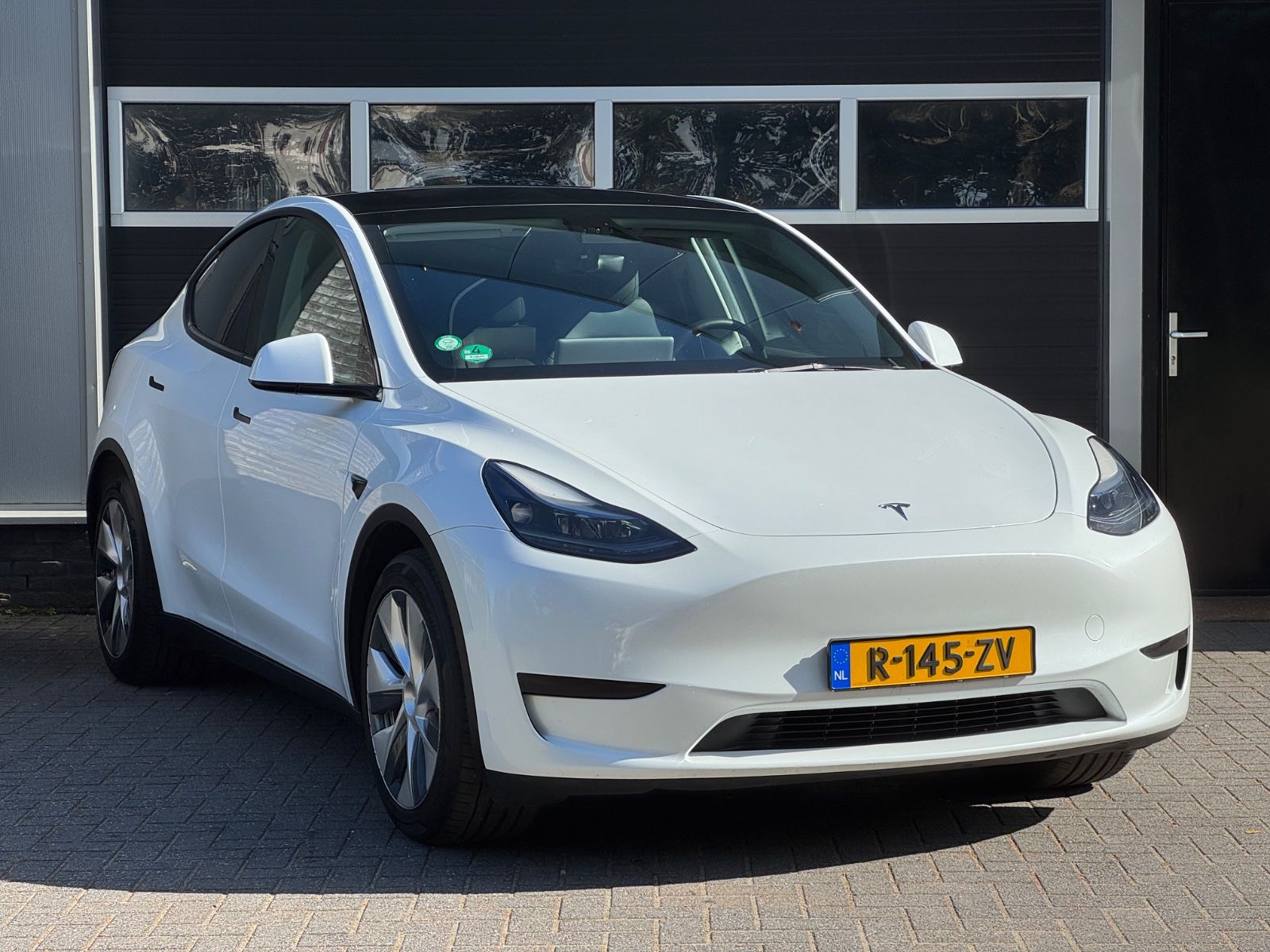 Tesla Model Y RWD 58 kWh Pano, Auto Pilot, Camer imagem 3
