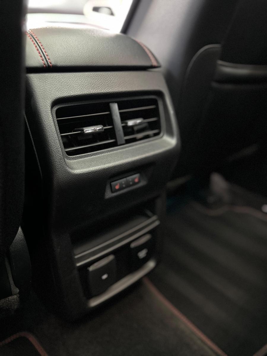 Ford Edge 2,0 l  4x4 ST-LINE *VOLLAUSSTATTUNG*