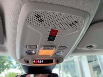 Citroën C4 Plus Allwetter 130 Kam.+LED+SHZ+2xKlima