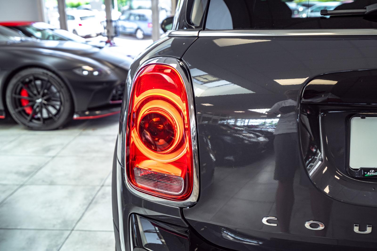 MINI Mini Cooper S Countryman*PEPPER*LED*NAVI*19""*TO