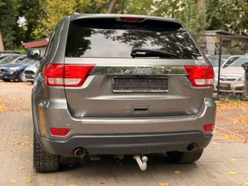 Jeep Grand Cherokee - 8