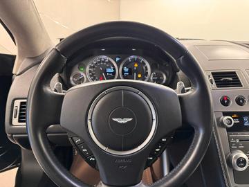 2011 Aston Martin RAPIDE — фото 5