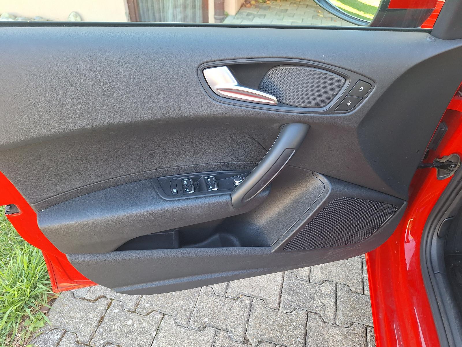 Audi A1 1.4 TFSI - Neu ZR,Insp.,Br. hi.,etc. - 8-fach