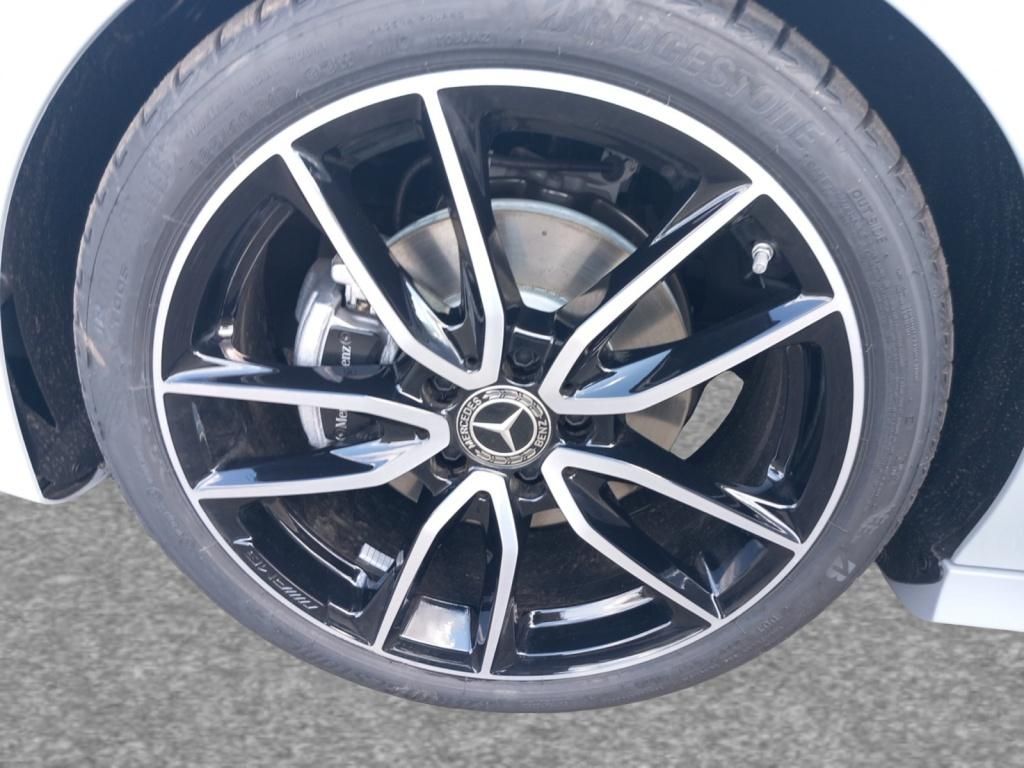 Fahrzeugabbildung Mercedes-Benz CLA 180 SB AMG*AHK*Keyless*Kamera*Multibeam*DAB*