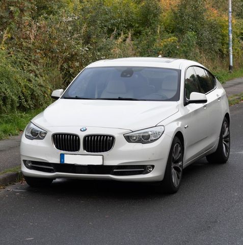 BMW 550i GT Gran Turismo V8 83tkm