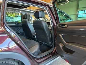 Volkswagen Passat Alltrack *PANO*3-Zonen*Keyless*AHK*