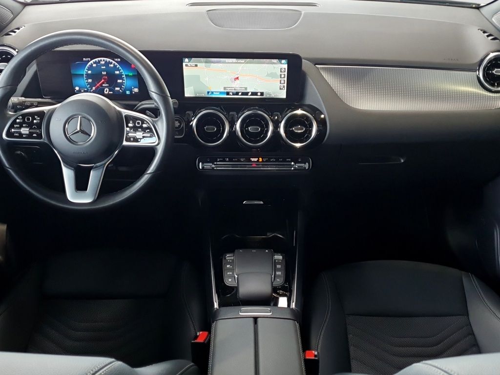 Fahrzeugabbildung Mercedes-Benz GLA 200 el.Heckklappe*AHK*Sitzheizung*Kamera*LED