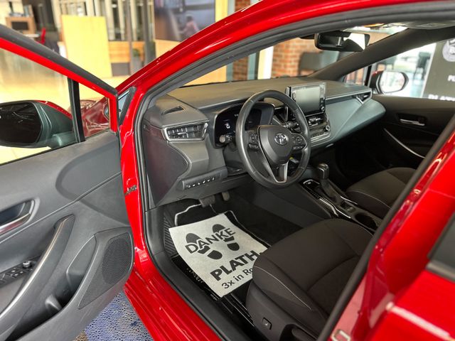 Toyota Corolla  Hybrid Club