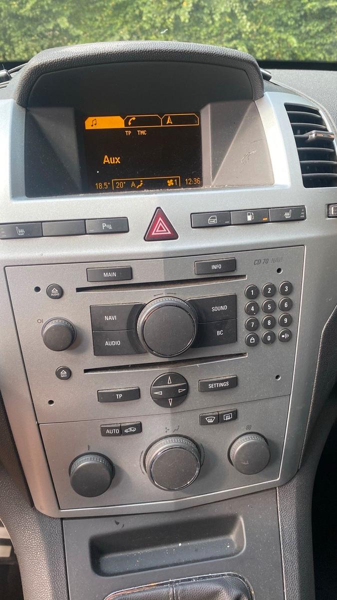 Opel Zafira 2009 — photo 15
