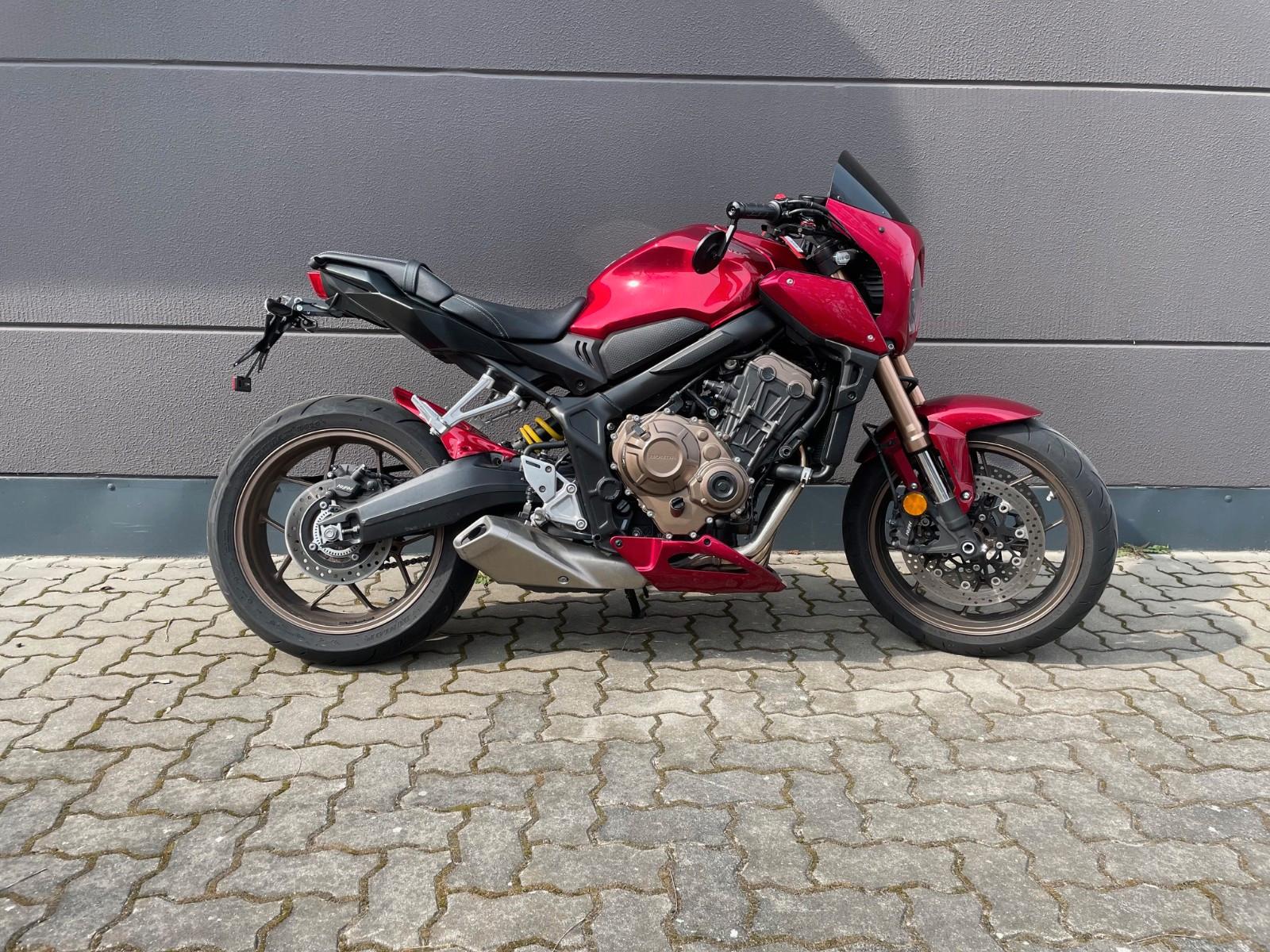 Honda CB650R Red-Edition / Schalter / 1.Hand