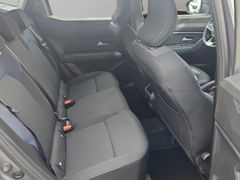 DACIA Duster III TCe Express. 4x4 Digitales Cockpit Ap