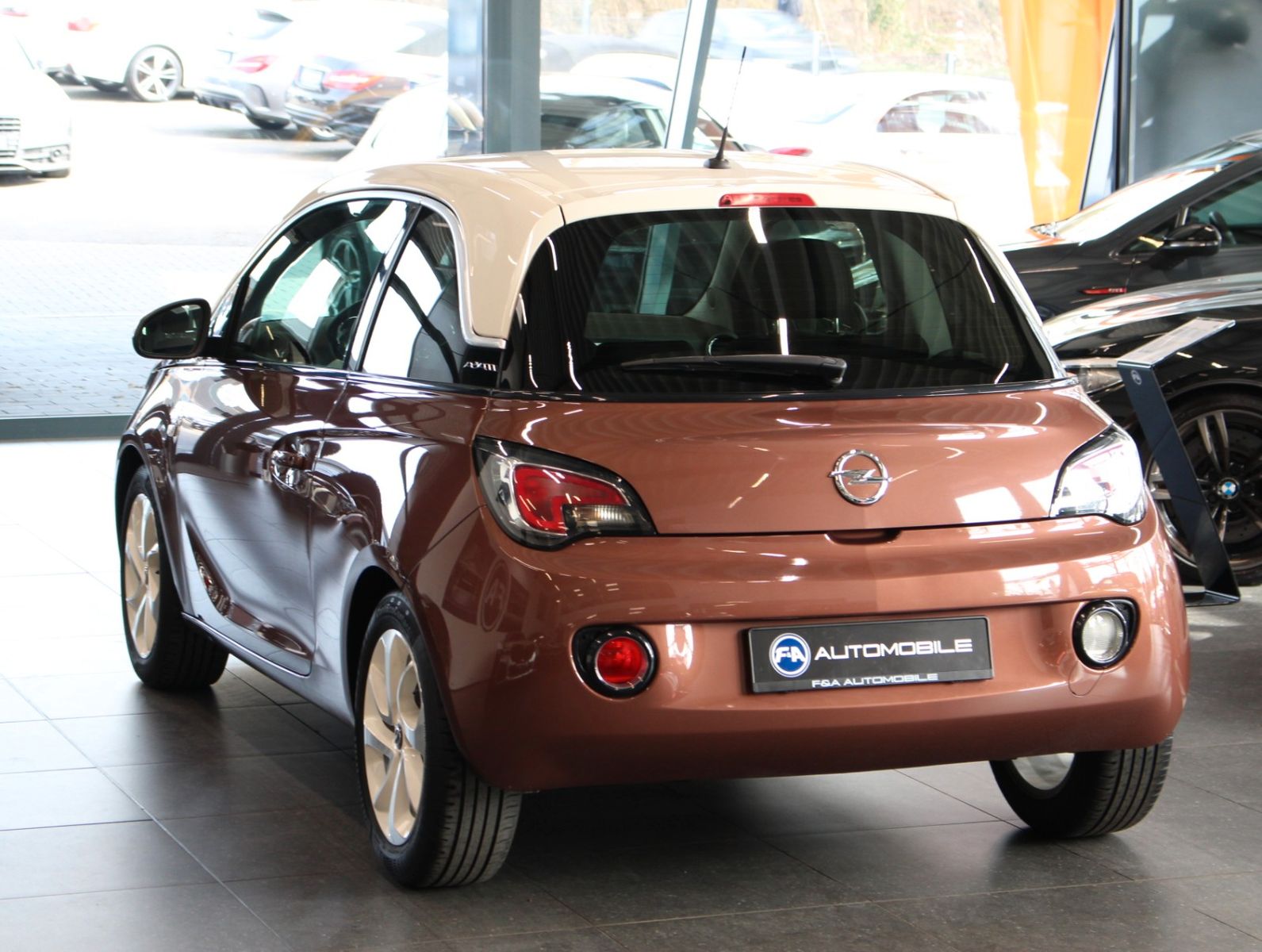 Fahrzeugabbildung Opel Adam JAM 1.2*Display, groß*Klima