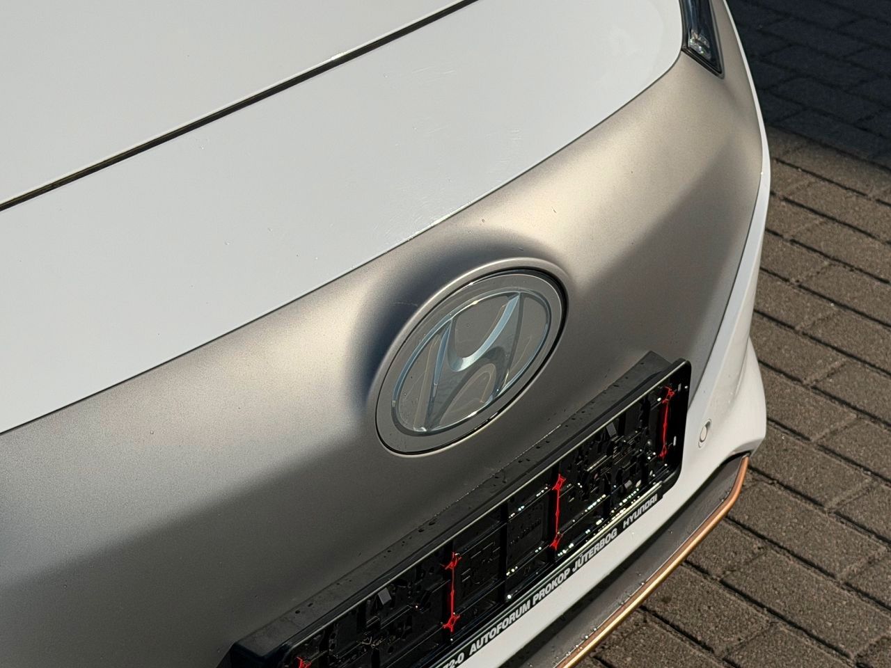 Fahrzeugabbildung Hyundai IONIQ EV Premium *Schiebedach*Totwinkel*ACC*LED*