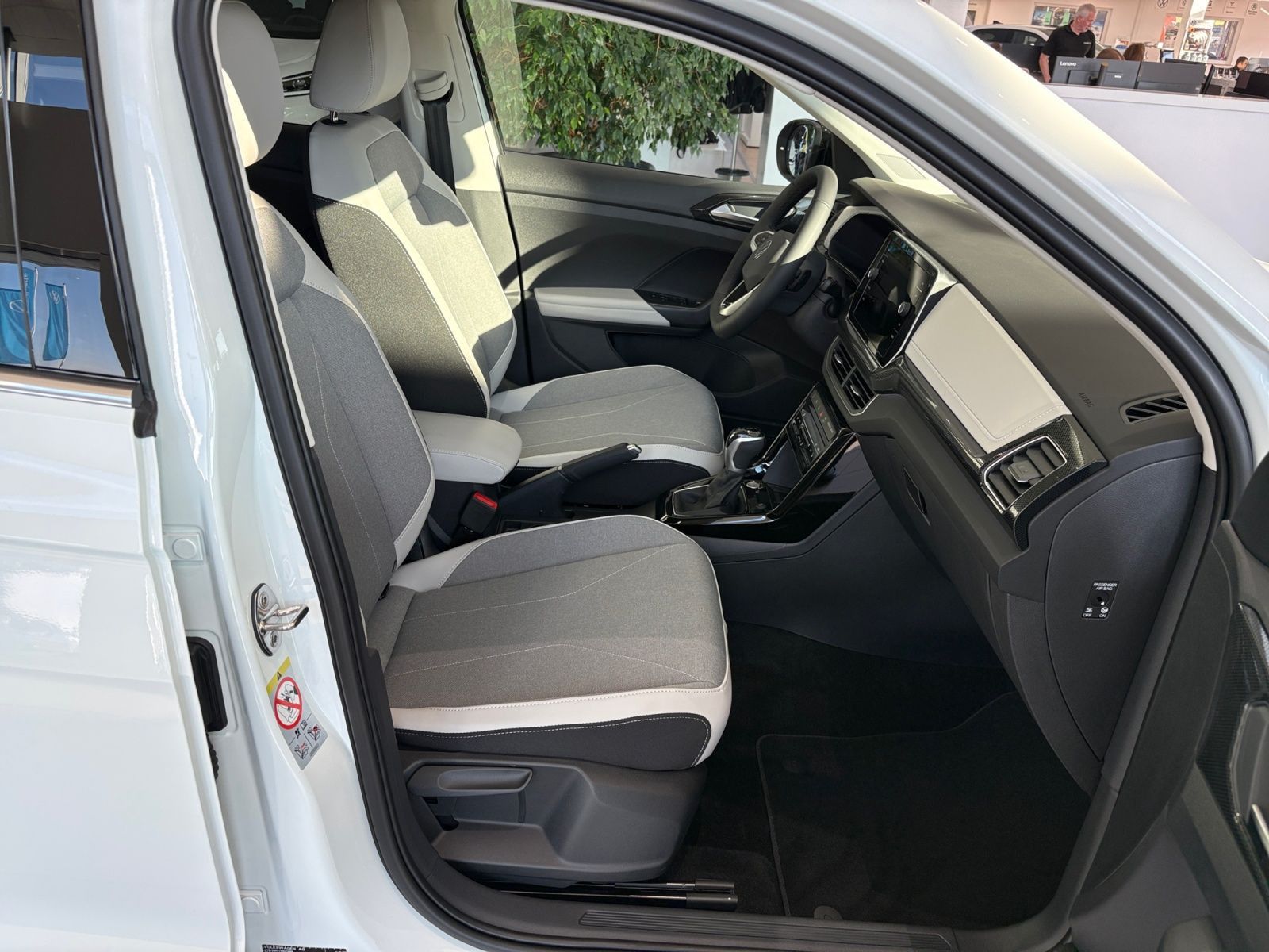 Volkswagen T-Cross - Bild 13