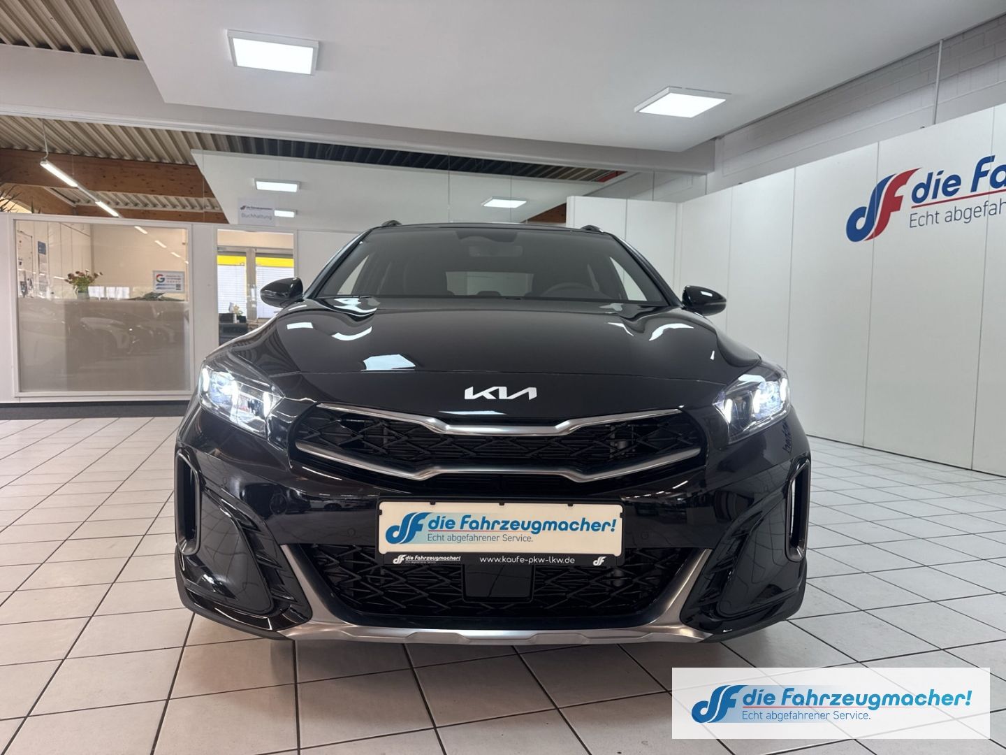Fahrzeugabbildung Kia XCeed GT Line Navi Digitales Cockpit Soundsystem