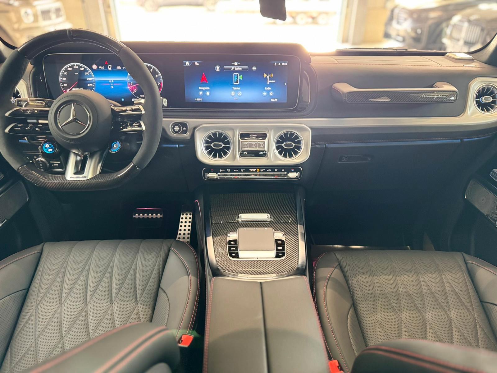 Mercedes-Benz G63 AMG FULL CARBON  ACTIVE RIDE A22 DVD WEBASTO