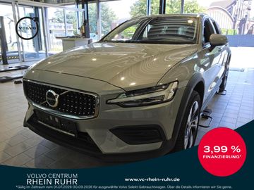 Volvo V60 Cross Country - 1
