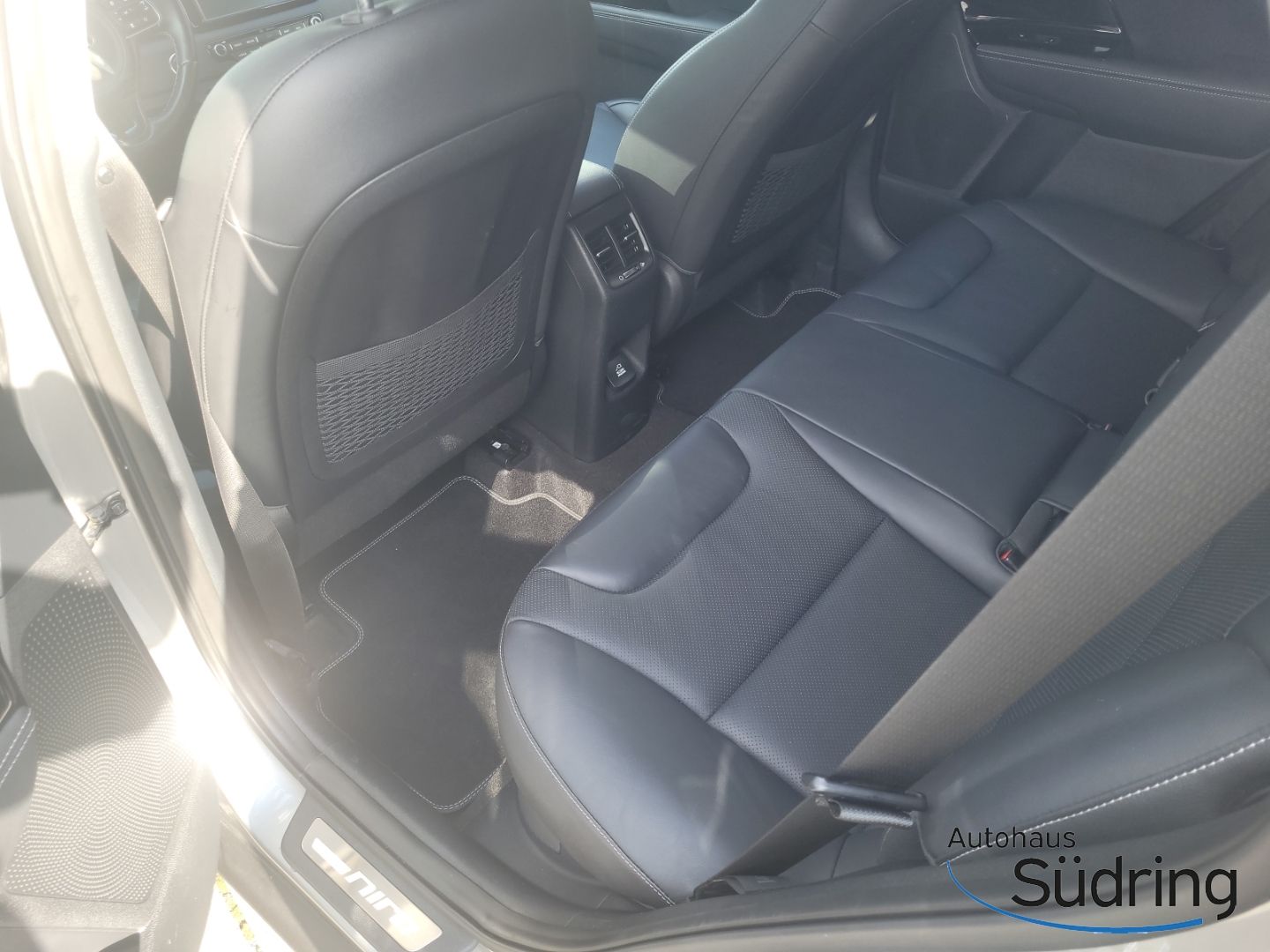 Niro 1.6Spirit Plug-in Hybrid DSG AHK Navi Leder