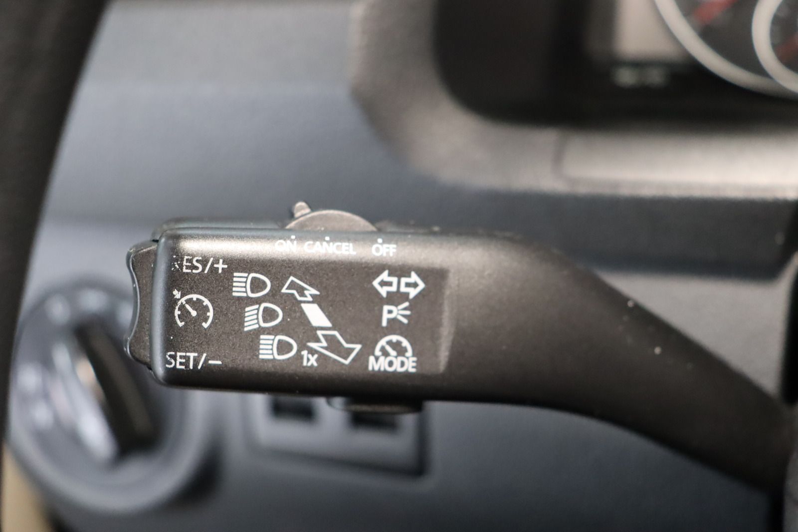 Fahrzeugabbildung Volkswagen Caddy Maxi 2.0 TDI 4 Motion 7- Sitze