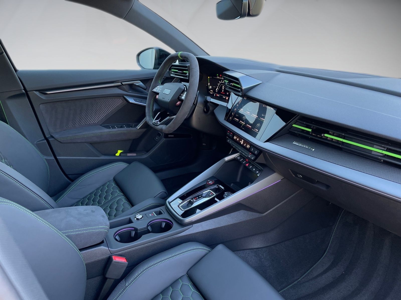 Audi RS3 Sportback 2.5 TFSI quattro  Matrix foto 10