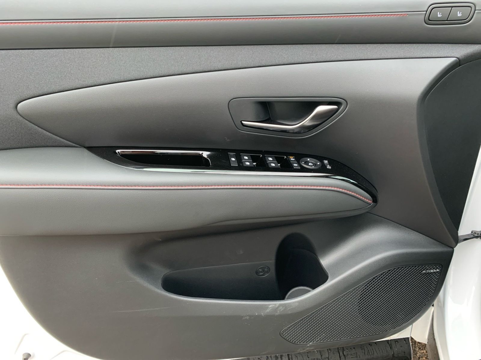 Fahrzeugabbildung Hyundai TUCSON 1.6 T-GDI N Line Hybrid Sitz Paket