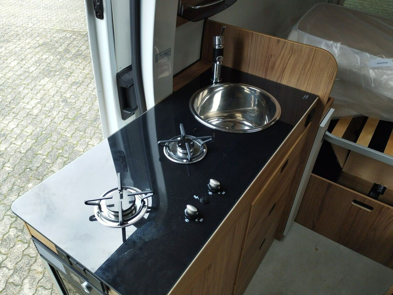 Fahrzeugabbildung Karmann Dexter 4x4 DE560AW 4x4 Paket aus Dörr-Manufaktur