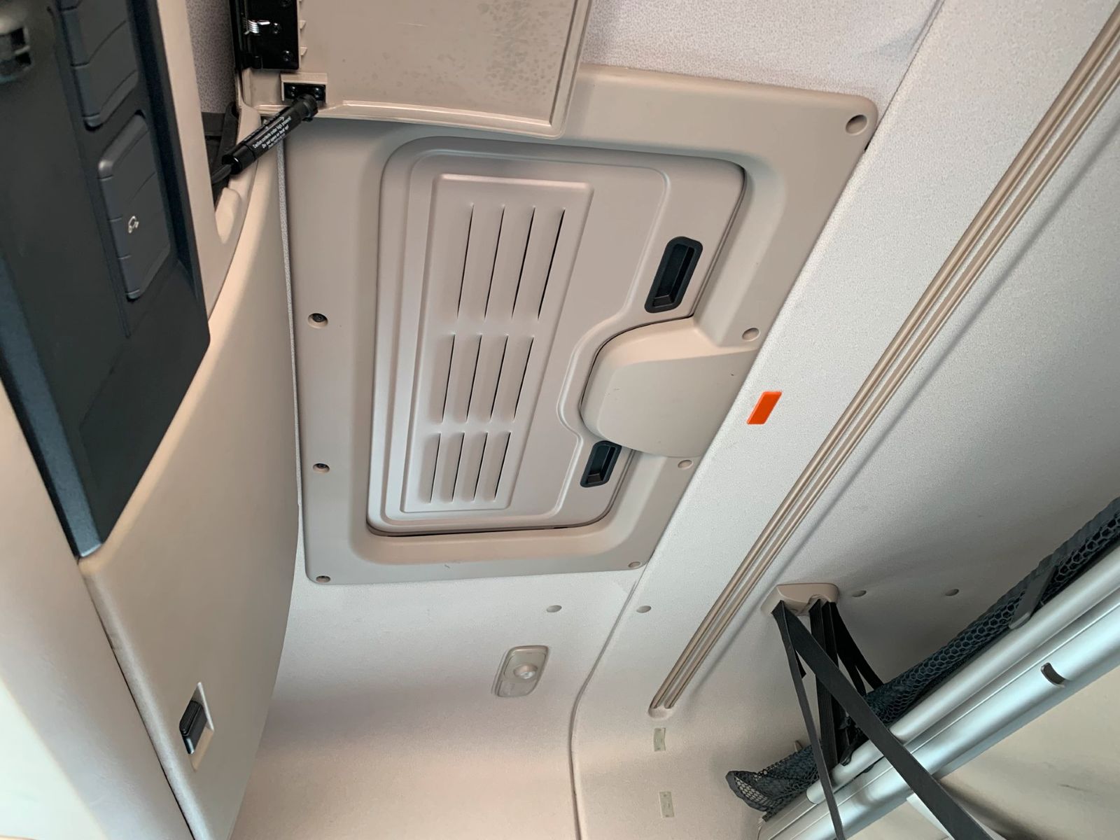 Fahrzeugabbildung DAF FT XF 480 SC LD