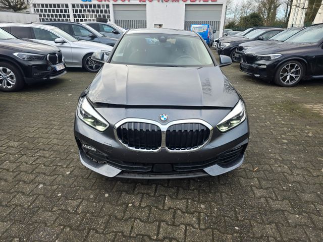 BMW 116 d Advantage Automatick Navi PDC