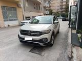 Volkswagen T-Cross 1.0 TSI Style km 61000 unico  - Volkswagen mit Benzin-Antrieb: Beige, Kombi