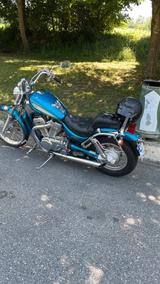 Suzuki Intruder 600 - SUZUKI INTRUDER 600