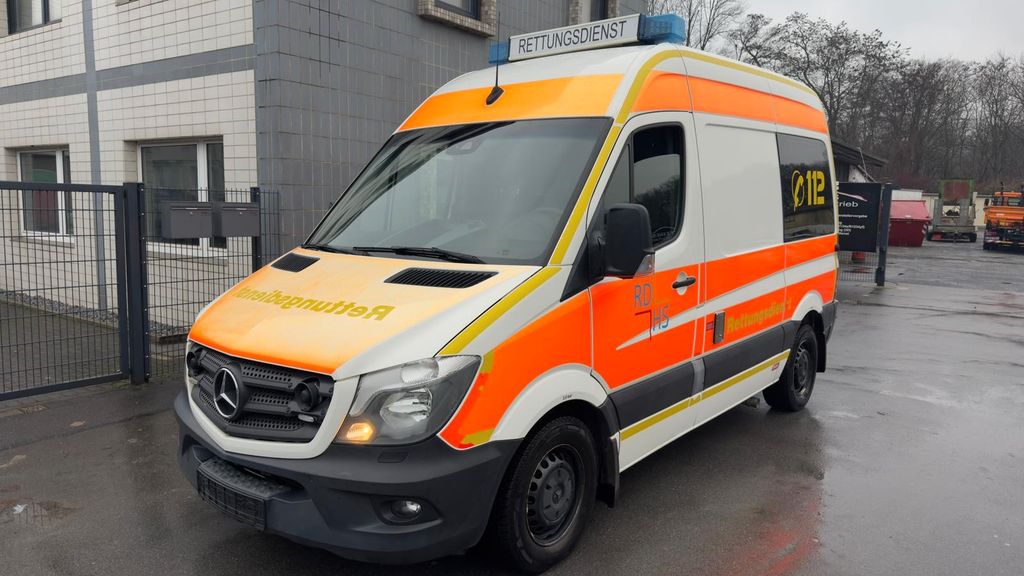 Image of Mercedes-Benz Sprinter