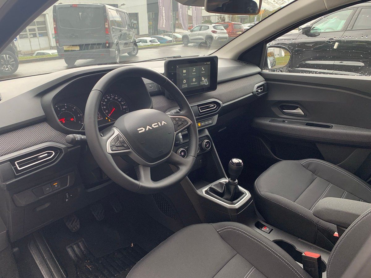 Dacia Sandero - Bild 10