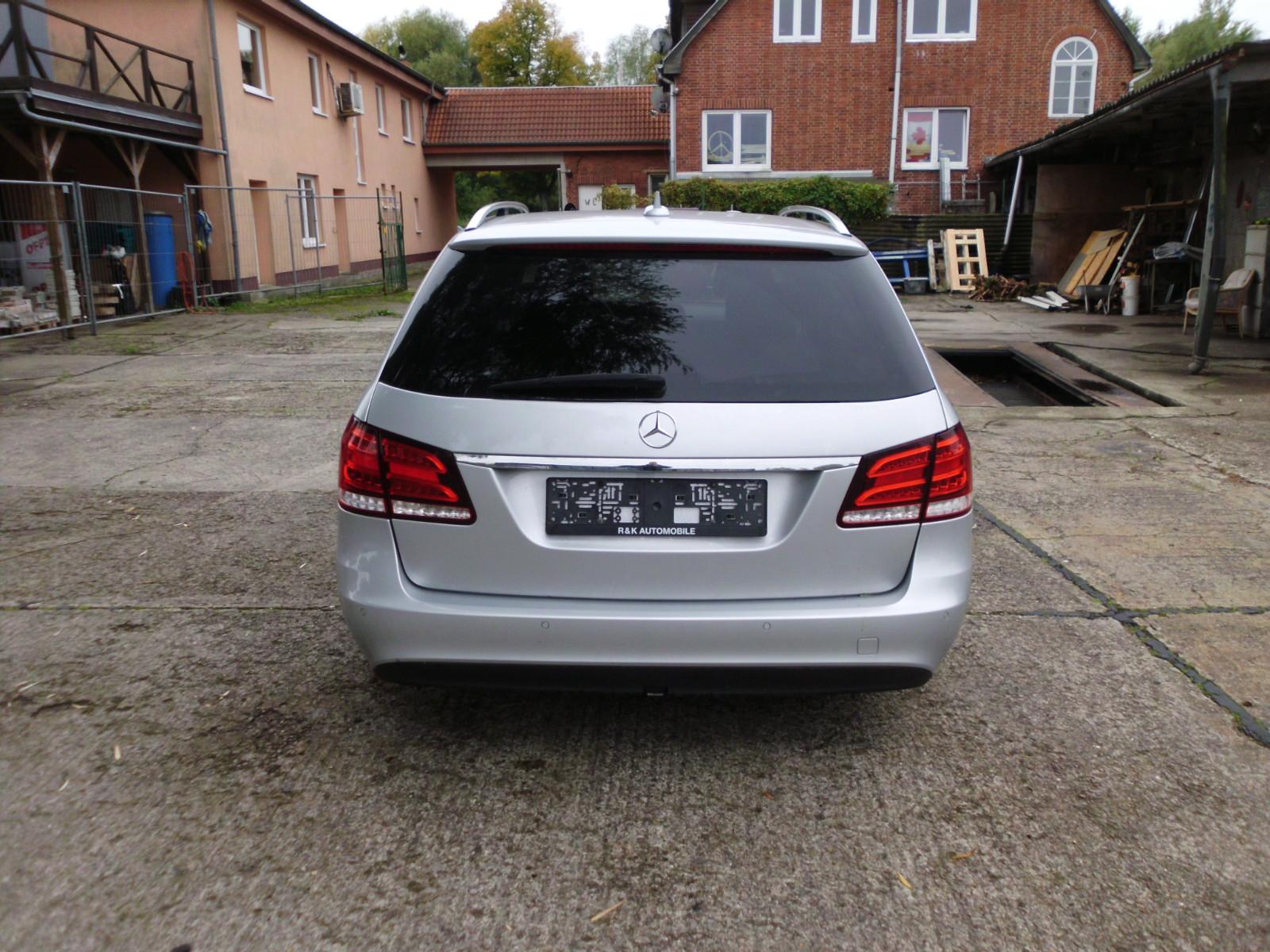Mercedes-Benz E220 2013 — photo 5