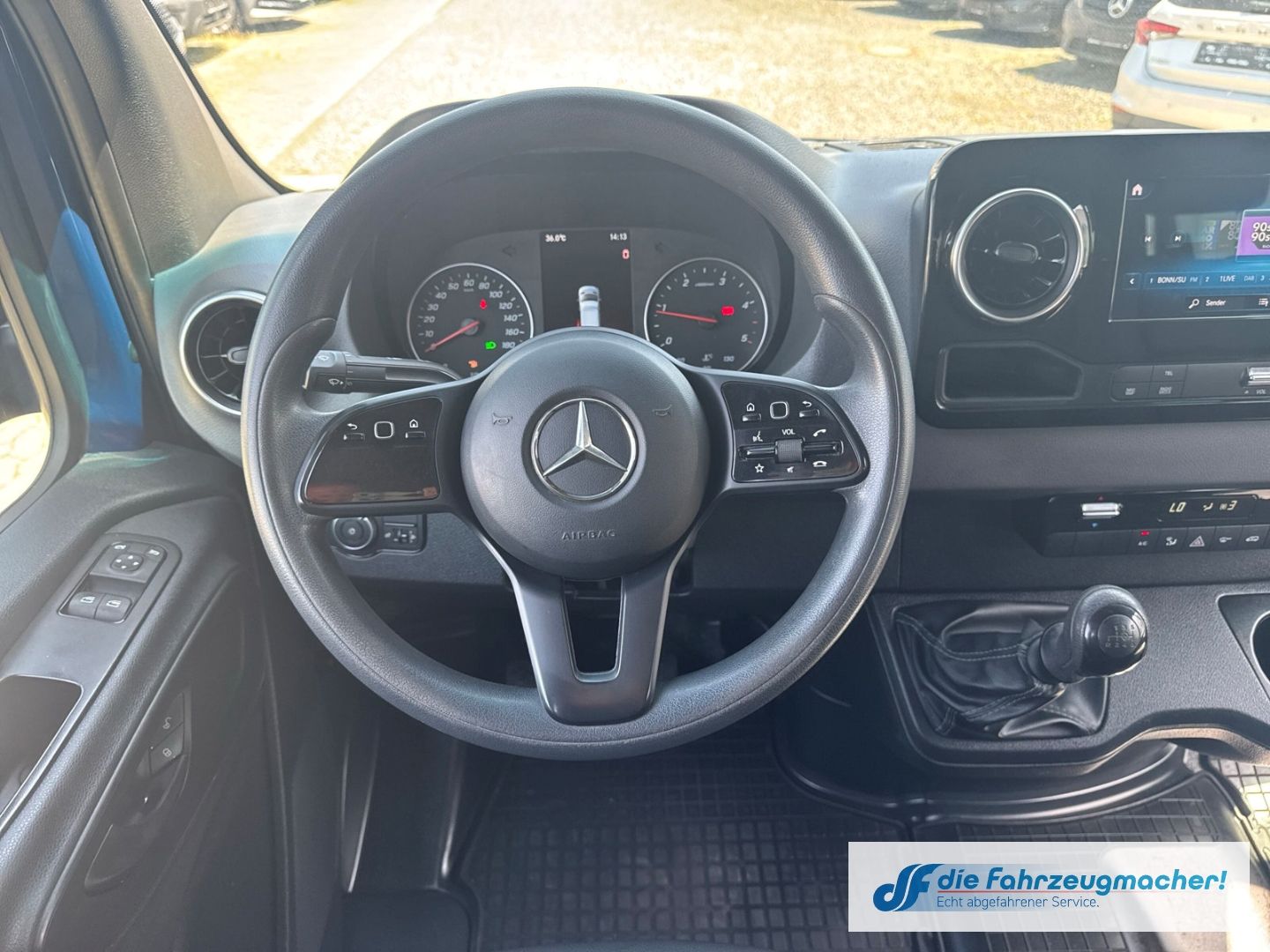 Fahrzeugabbildung Mercedes-Benz Sprinter Pritsche DoKa 316 CDi L3 AHK 3,5t Kamer