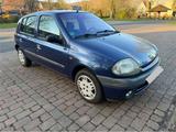 Renault clio 1.2 Benziner TÜV neu - Renault Clio aus 1999: 1.2